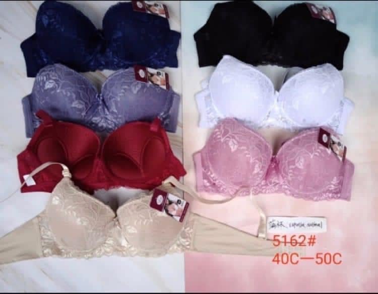 ملابس بالجملة بطنجة