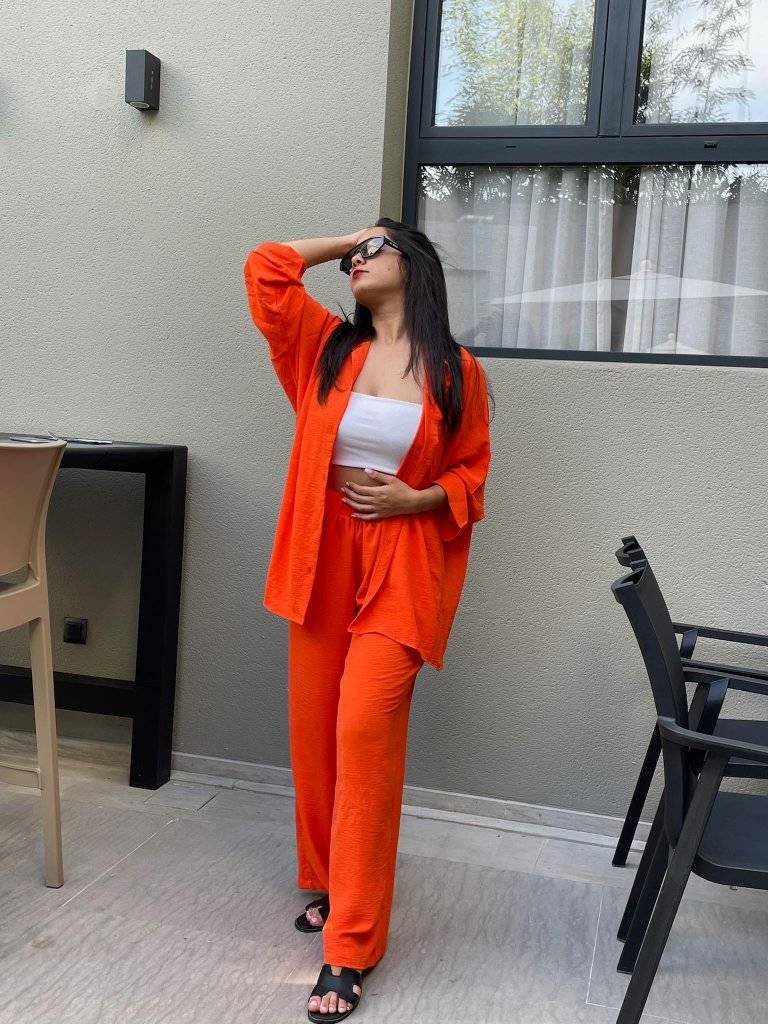 ملابس نسائية بالجملة